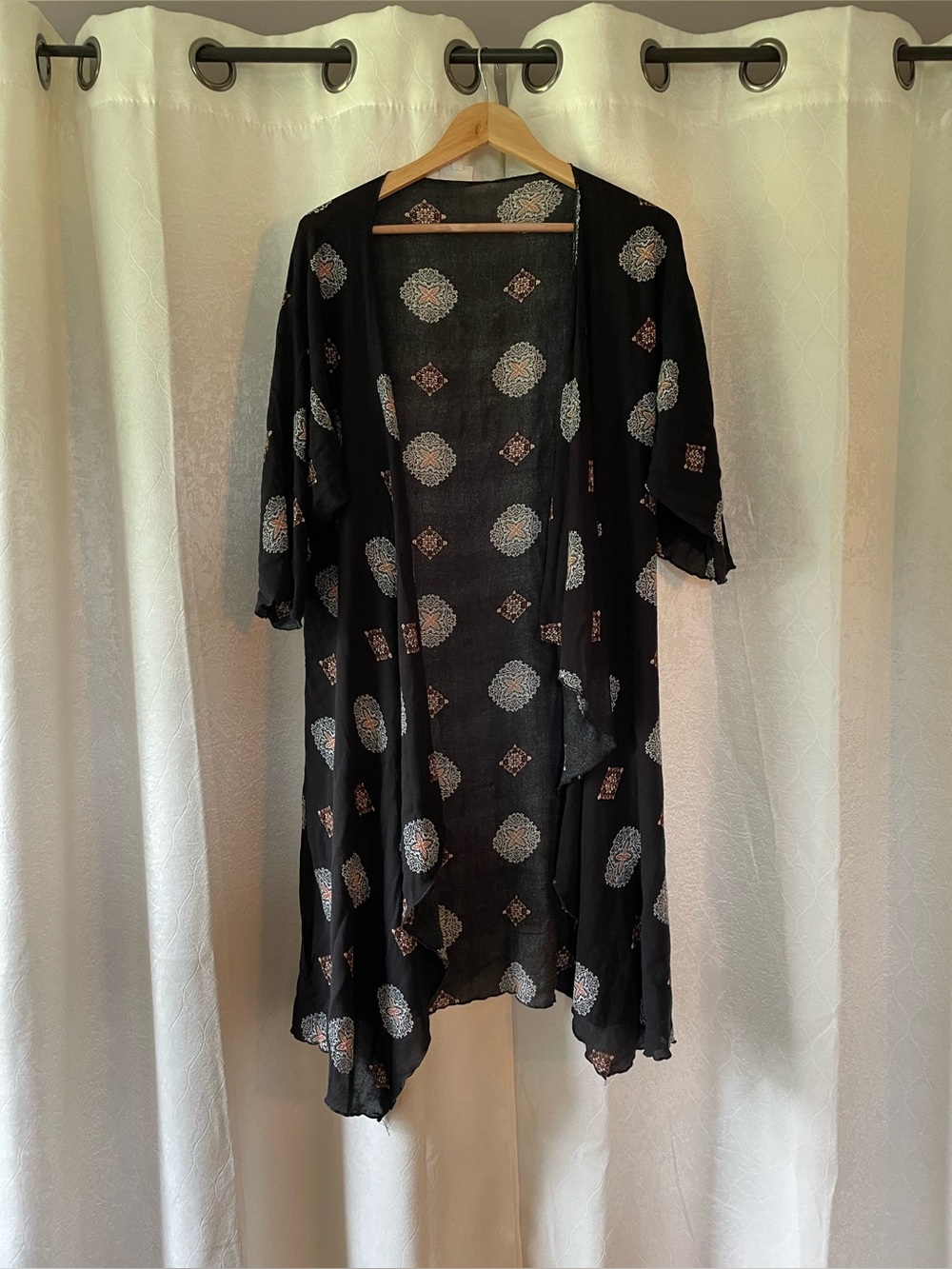 Black Medallion Print Duster Kimono